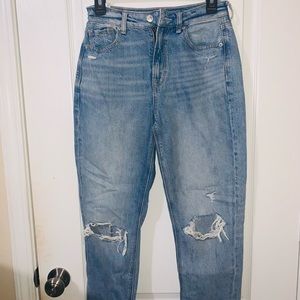 American eagle mom jeans